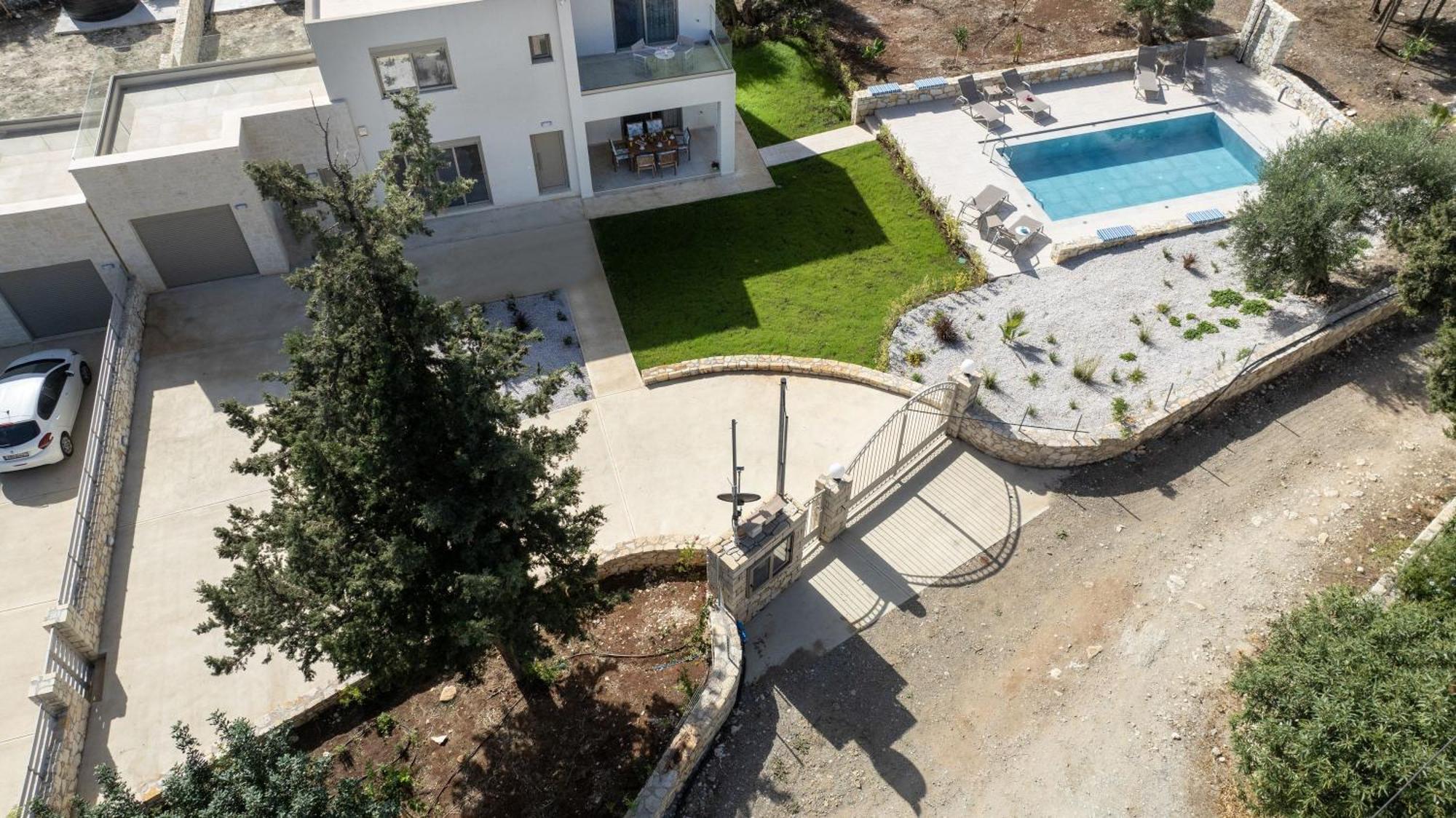 Almyrida Hills * Koprana