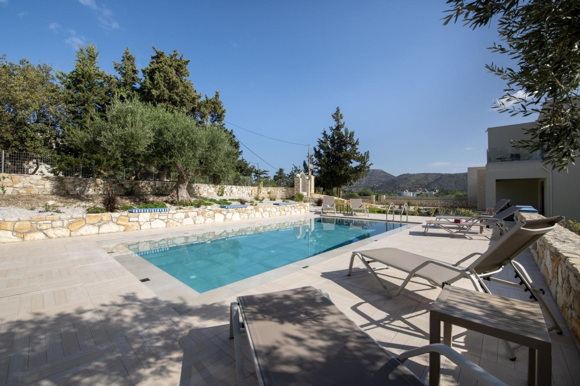 Almyrida Hills